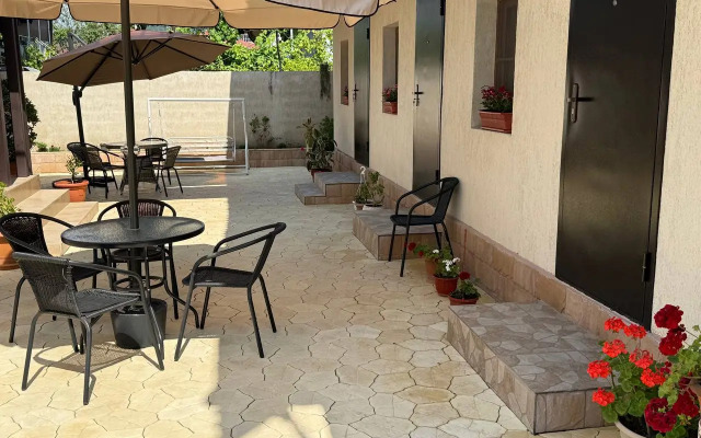 Amra Guest House