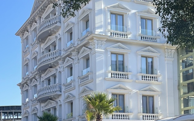 Гранд Отель Сухум