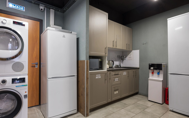 KG Liner Living quarters