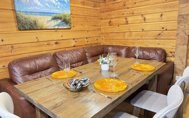 Uyutny Derevyanny Domik U Reki Private House
