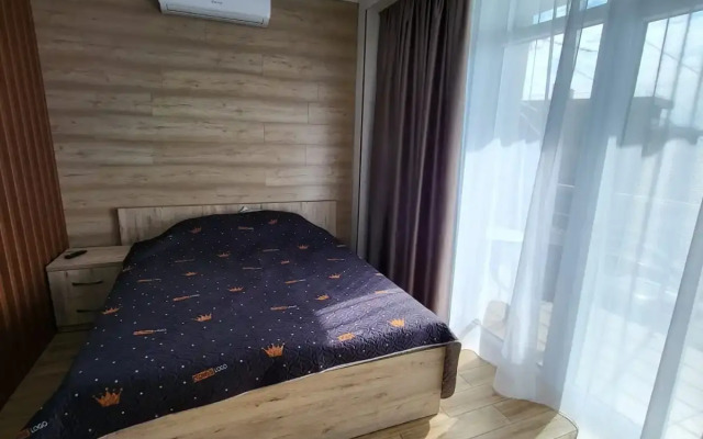 Sovremennaya Studiya U Morya Flat