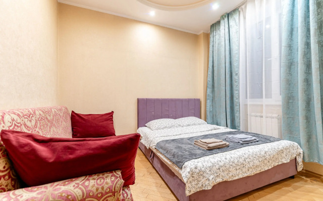 V Beleutovo S Basseynom I Saunoy Private house