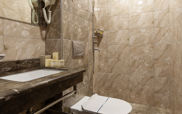 Amarant Hotel