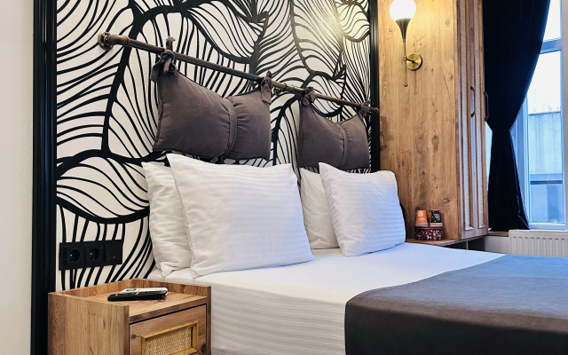 Casa Rosa Suites Apart-Hotel