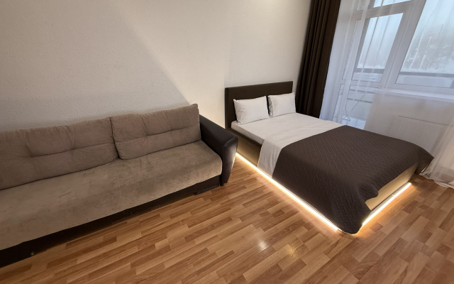 Квартира на 8 Марта 190