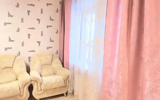 Komsomolskaya 105 Flat
