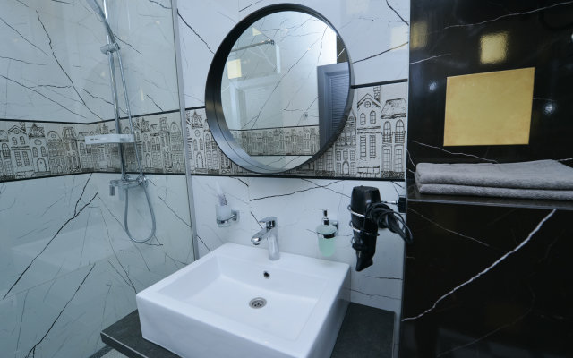 V Tsentre Kazani Etno Flat