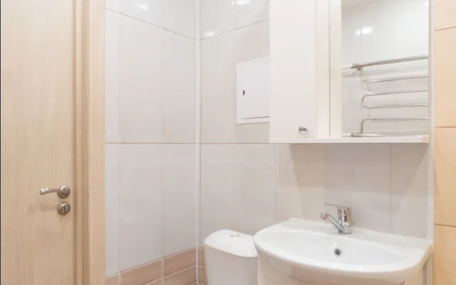 Sutochnyy ray na Zheleznodorozhnaya 19 Apartments