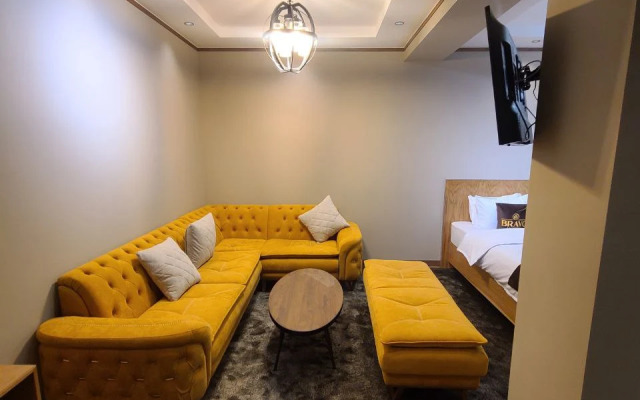 Bravo Hotel