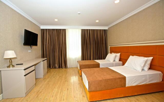 Hotel Rusel Park