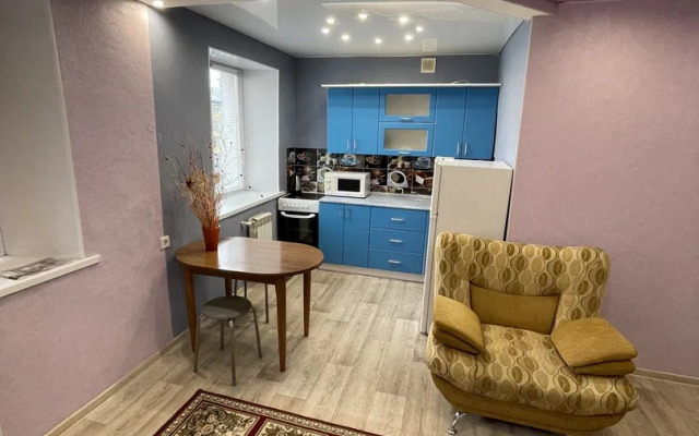 Uyut Flat
