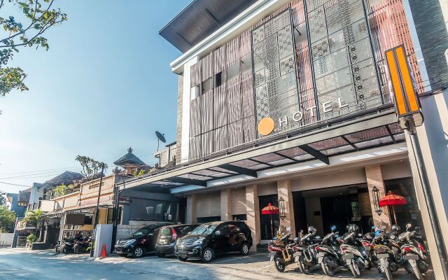 Отель ZEN Rooms Kuta Kubu Anyar 1