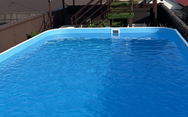 Akula Guest House