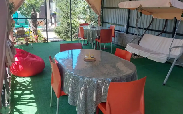 Voyazh Guest House