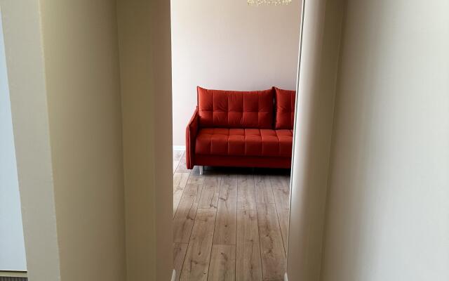 So Svetloy Auroy Flat