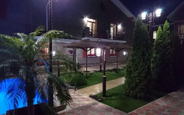 Yakor Fishing-Hunting Hotel