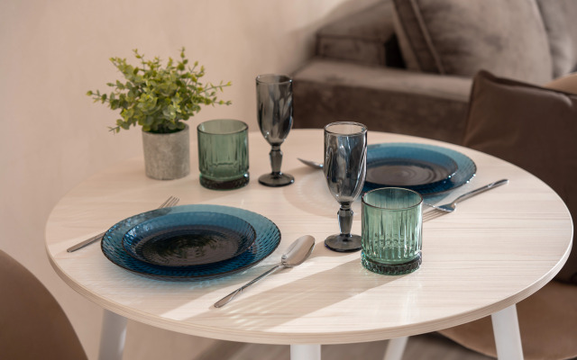 Квартира Warm 100