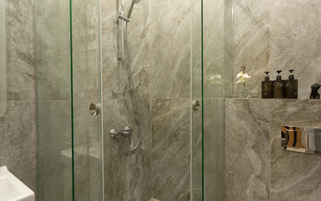 Katrin Lazur - Stilnaya Studiya u Morya v Sochi (Ashe) Apartments