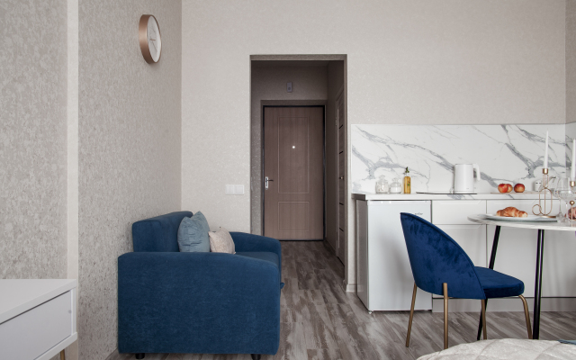 Oktyabryskaya 16 Flat