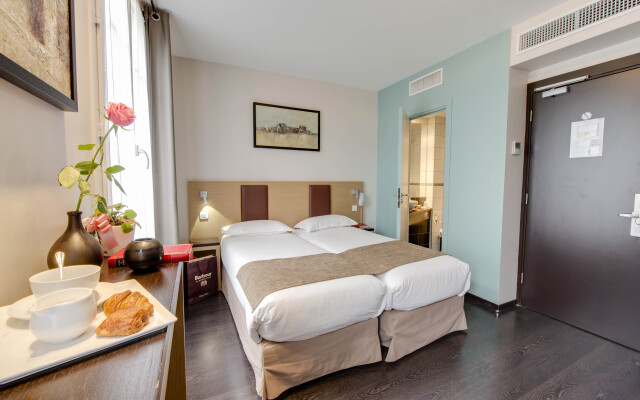 Source Hotel