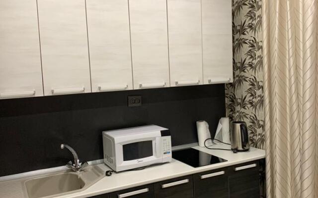 Апартаменты на Ленинградской 10