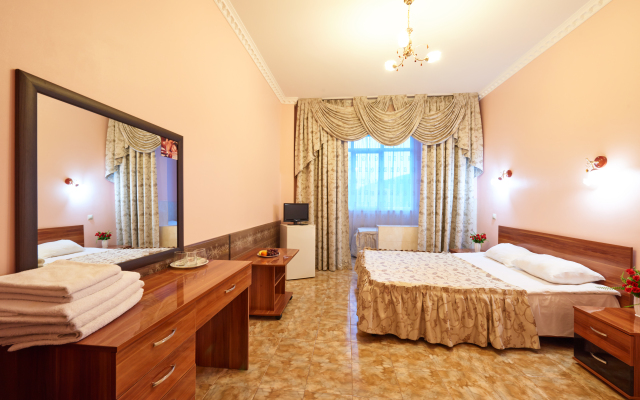 Iordan Hotel