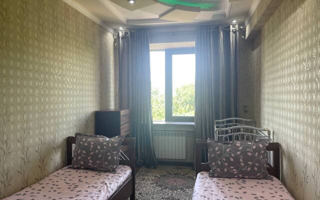 Navoi 39 Apartments