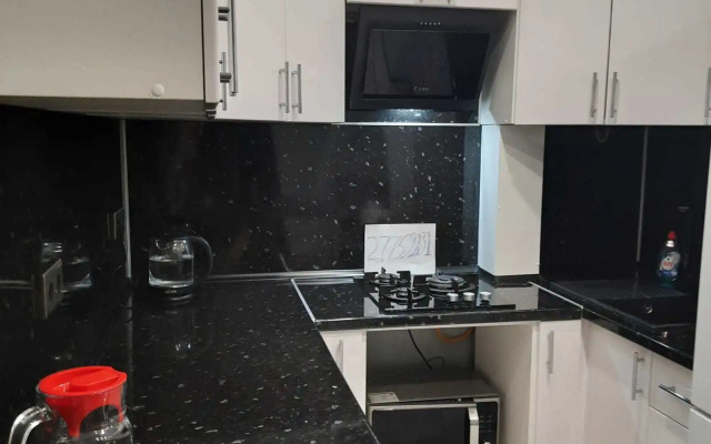 Na Kaspiyskoy ulitse 46/5 Flat