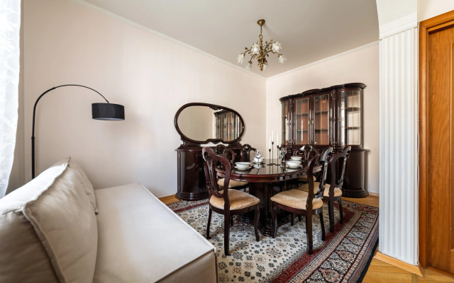 Апартаменты 3 спальни у Казанского собора 10 гостей