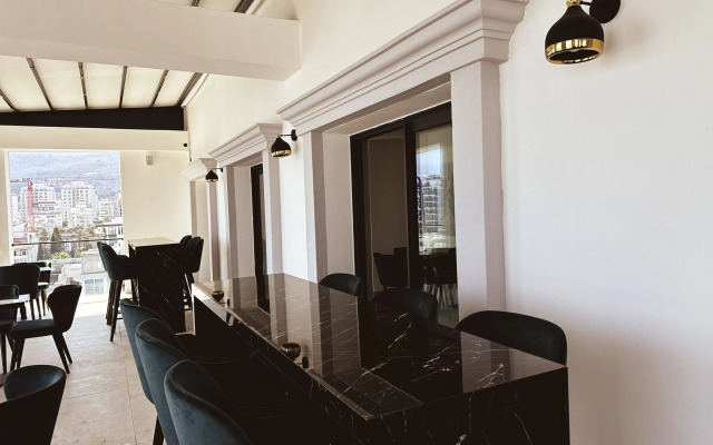 Dorana Art Hotel
