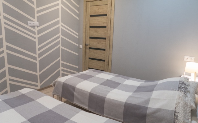 Квартира 50 Лет Октября 37