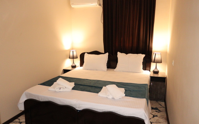 Al Bukhari Hotel Guest house