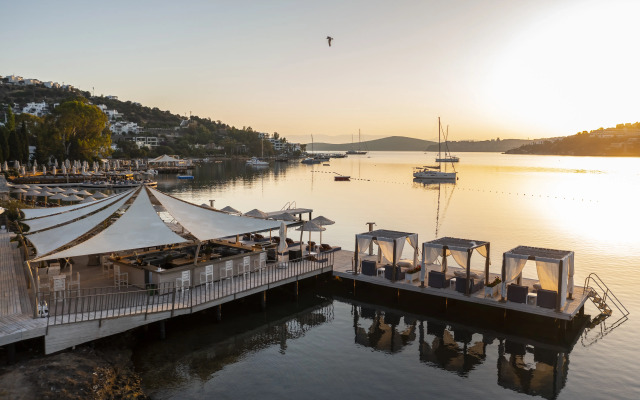 Cape Bodrum Luxury Hotel & Beach