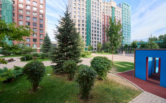 V Samom Tsentre Goroda Flat
