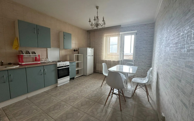 Stilnaya I Uyutnaya Okolo Zheleznodorozhnogo Vokzala Flat