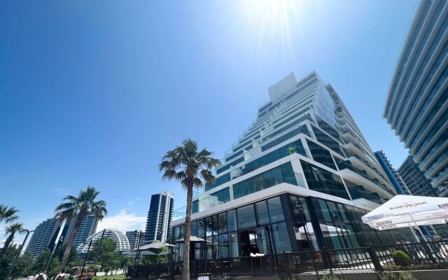 Beachfront Batumi View Apartments by Globalstay Apartments