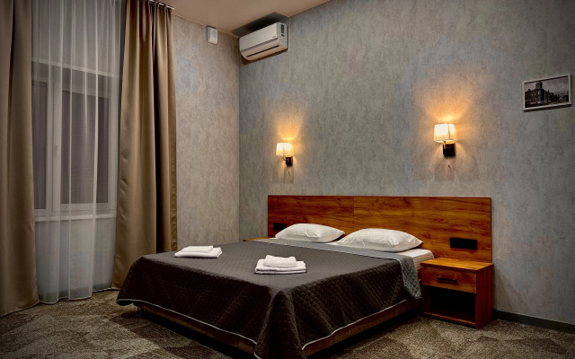 Cremant Hotel