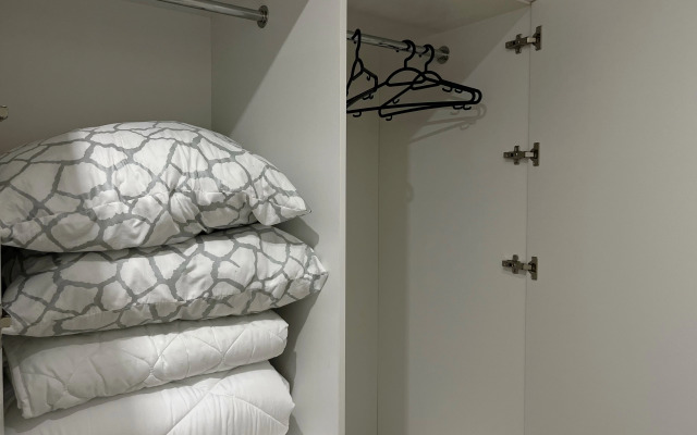 Квартира Уютная рядом с Аэропортом на тер Гусарской