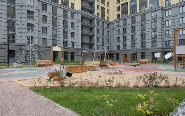 Квартира Myhome Yourhome на Дыбенко 3