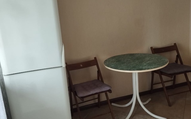 Zarechnaya 9/6 Apartments