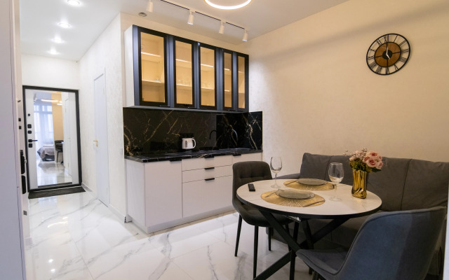 Premium S Yevroremontom Apartments