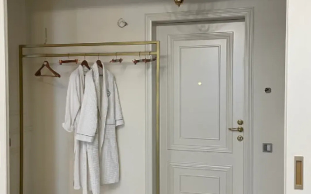 Квартира c oбзopным видом на мope и горы