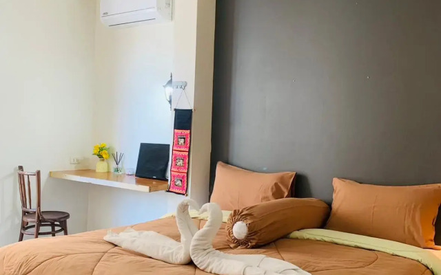 Отель Arch Club Pa Tong