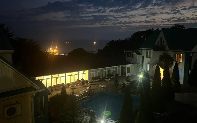 Dzhennet Guest House