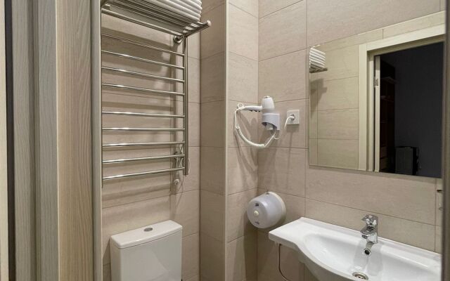 De Paris Guest House