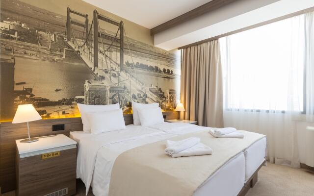 Hotel Royal Inn