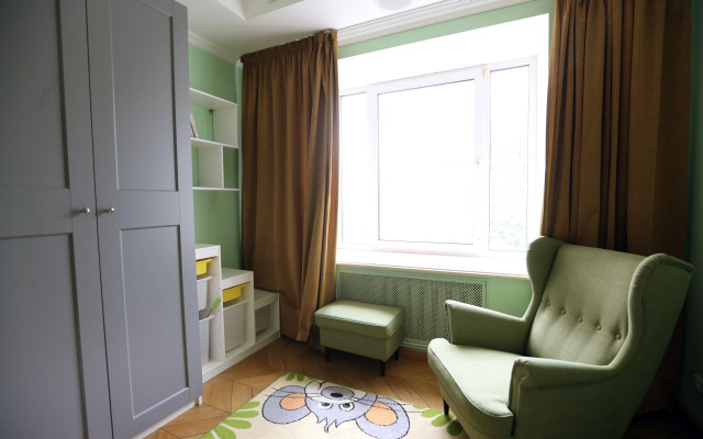 Семейная квартира у набережной