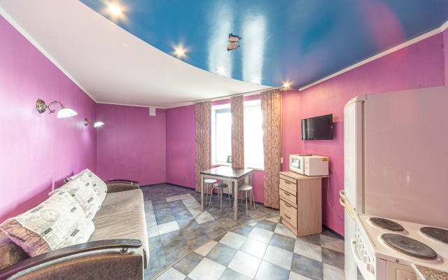 U TRK Planeta Apartments
