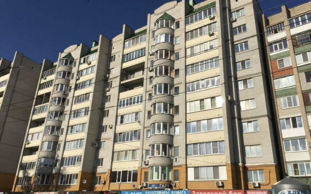 Apartamenty V 1 Minute Peshkom Do Tsum
