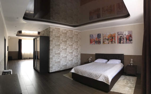 Chisto Hotel